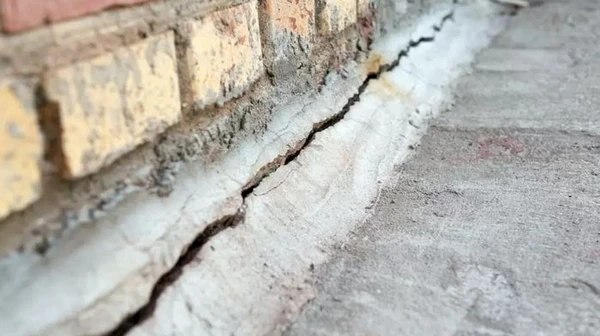 Jak si uvědomit, že základy domu nutně potřebují opravu?